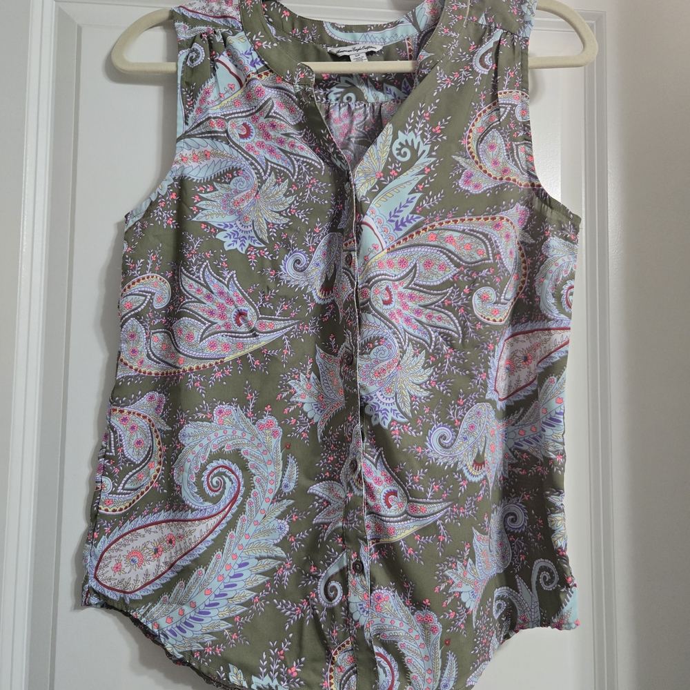 Paisley Sleeveless Top - American Eagle